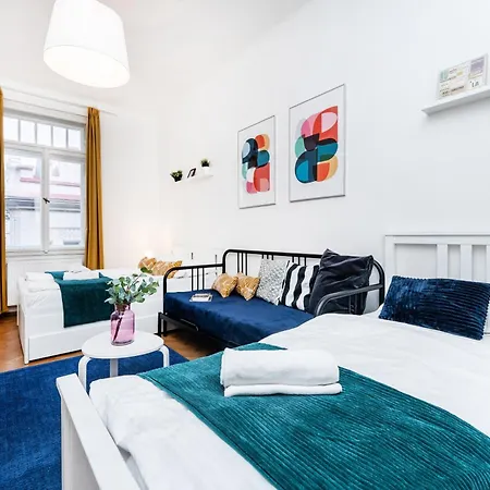 Grand Deluxe Vip Apartment