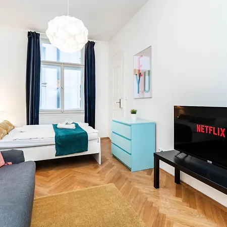 Grand Deluxe Vip Apartment *