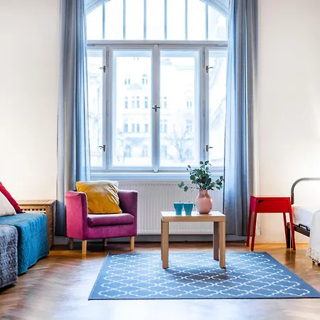 Grand Deluxe Vip Apartment