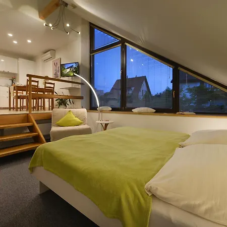 Apartmanhotel A. V.