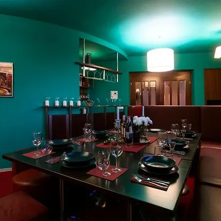 Apartment Private Casino Royal *