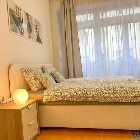 Apartment Charming By Museum And Wenceslas Square