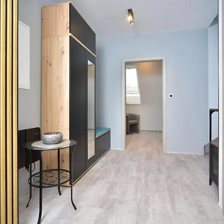 Vltava Design Apartment *