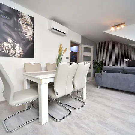 Vltava Design