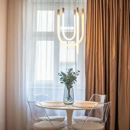 A - Old Town Apartment *