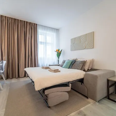 A - Old Town Apartment *