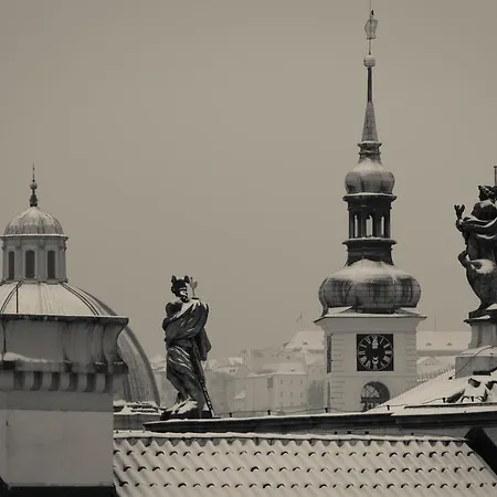 Karlova 25 Lägenhet Prag
