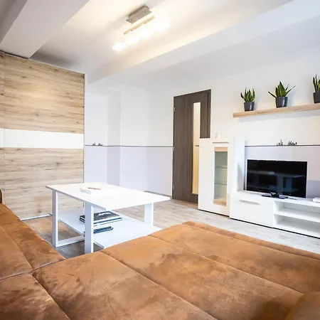 Spacious 20 Min From National Theatre 아파트