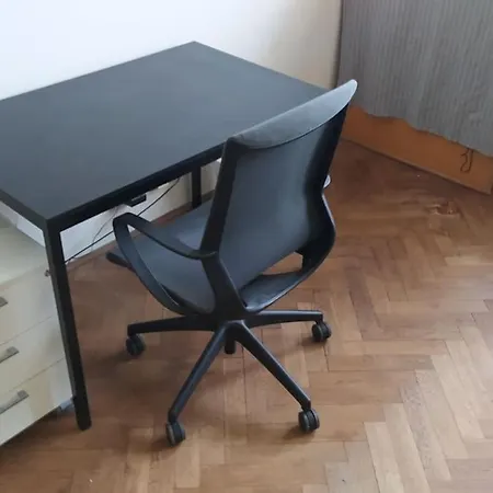 아파트 Spacious Modern 3 Bedroom Aparment