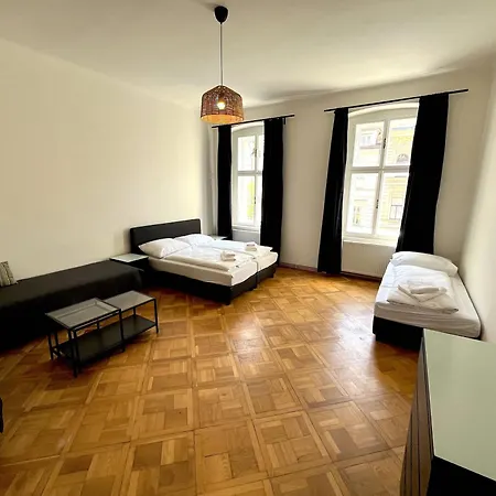 Katerina's Downtown Apartmán *