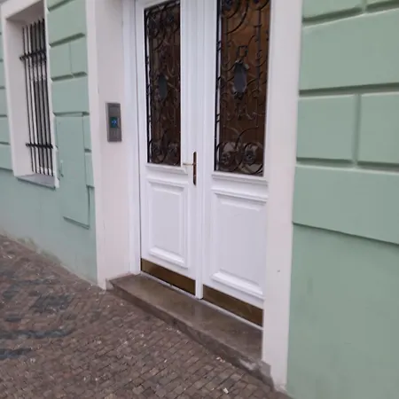 דירה Cozy 1 Bedroom