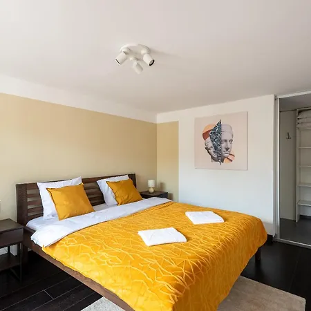 Apartments With Large Balcony, Parking Prague Prague