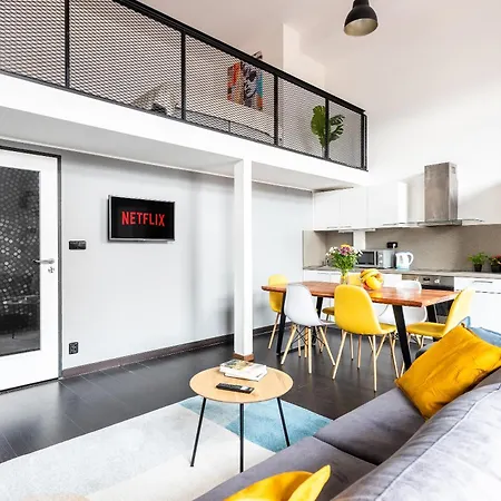 Apartment Apartments With Large Balcony, Parking Prague