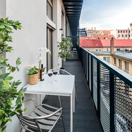 Apartment Apartments With Large Balcony, Parking Prague