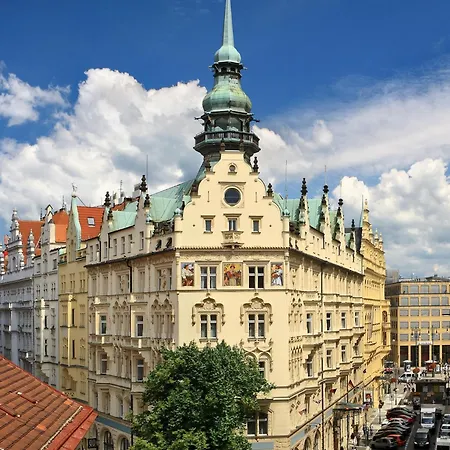 Hotell Paris