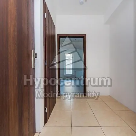 Apartamento Modern In 7 Praga