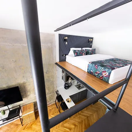 Boheme - Karlin Apartment *