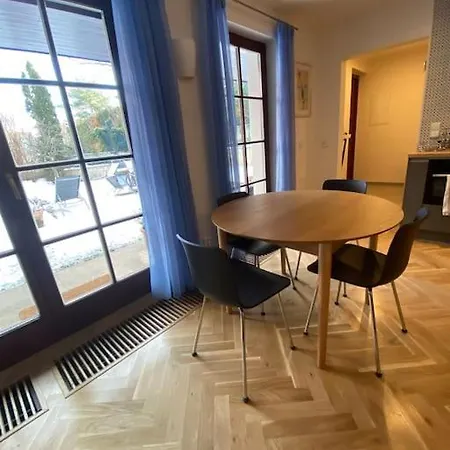 2+kk Se Vstupem Na Zahradu