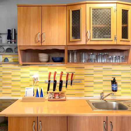 Apartment Cozy Studio With Terrace In Smichov By Days Prague
