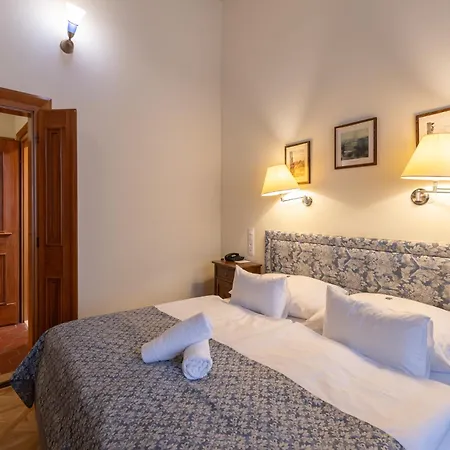 Hotell Elite 4*