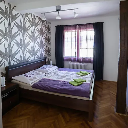 Апартаменты Old Town Square 27 *