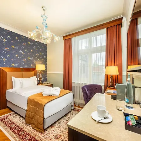 Hotel Esplanade