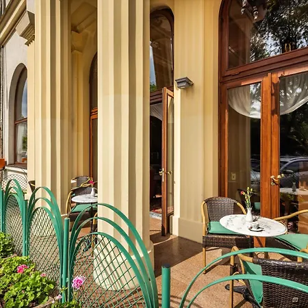 Esplanade 5* Praha