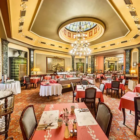 Esplanade Hotel