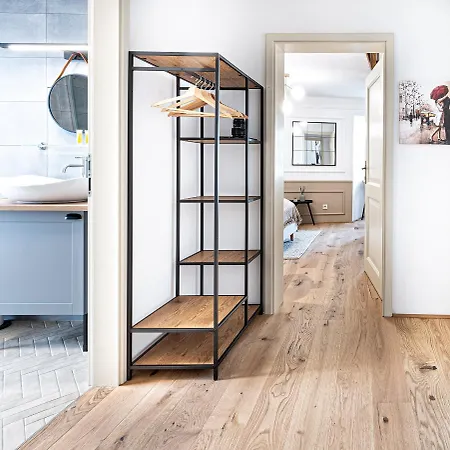 Beautifully Renovated At Lesser Town * Praga