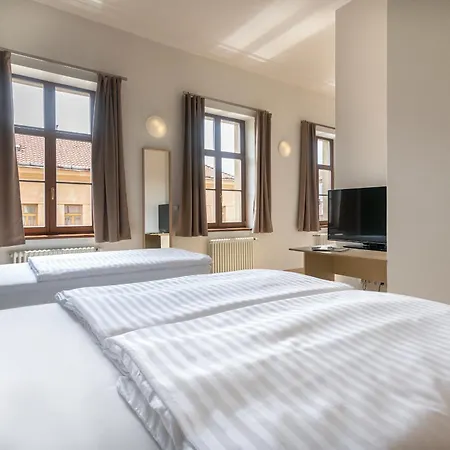 Bohemian Dreams And By Dwellfort 4* Prag