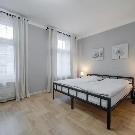 Apartment Palace Petrarca *