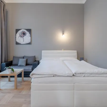 Palace Petrarca Apartment