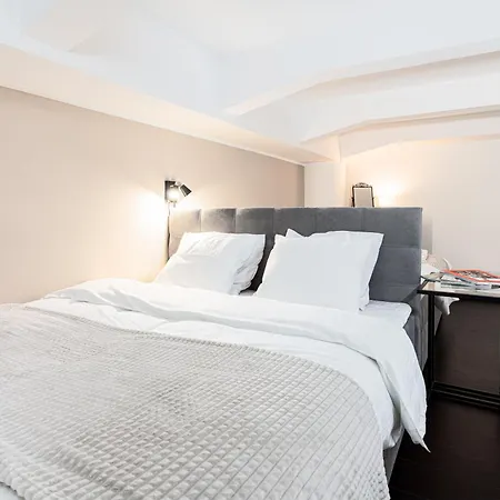 Apartments With Large Balcony, Parking Prague