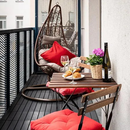 Apartment Apartments With Large Balcony, Parking Prague