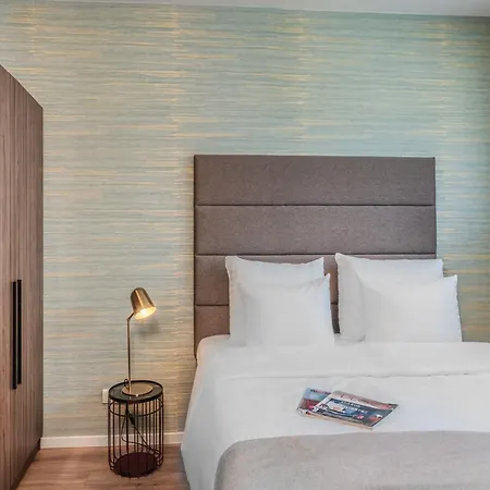 Vn17 Rooftop By Adrez Apartmanhotel Prága