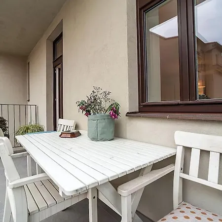Amazing 2-bedroom With Terrace And Air-condition Prague