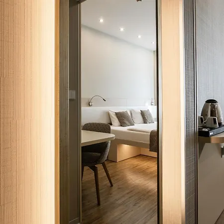 Hotel Ametyst 4*