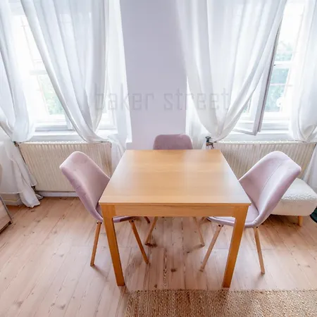 Cozy Close To Palmovka