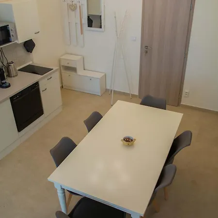 Centre With Parking Apartment Prague