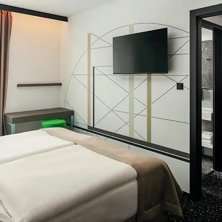 Ea Embassy Hotel Praha