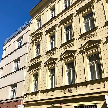 Duplex 2 With Quiet Terrace On Wenceslas Square Apartment *