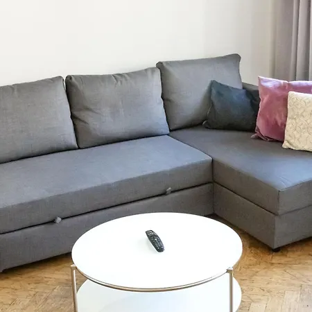 Apartments In Mala Strana - 10 Minutes From Charles Bridge * Prague