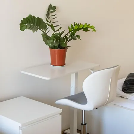Apartments In Mala Strana - 10 Minutes From Charles Bridge Apartment
