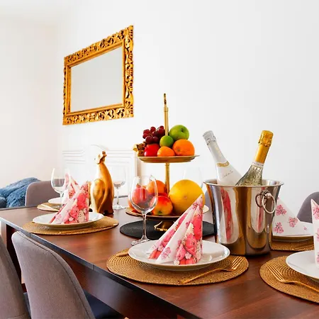 Luxury Kings Apartmán