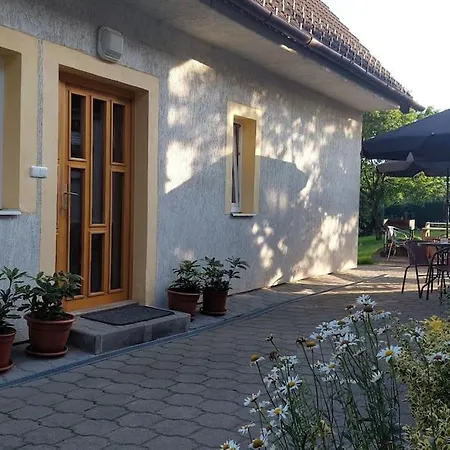 Klasicky Dum, 5 Loznic , 5 Bedrooms, *