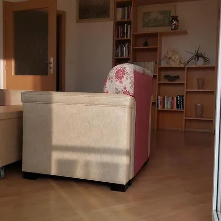 Holiday home Klasicky Dum, 5 Loznic , 5 Bedrooms, *