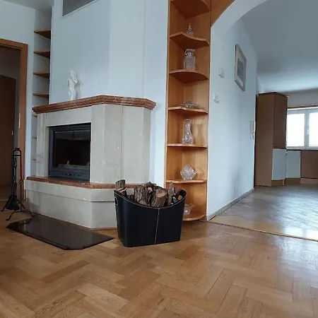 Holiday home Klasicky Dum, 5 Loznic , 5 Bedrooms, *