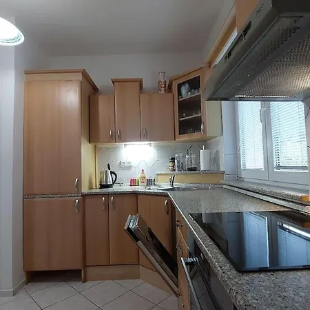 Klasicky Dum, 5 Loznic , 5 Bedrooms, Holiday home