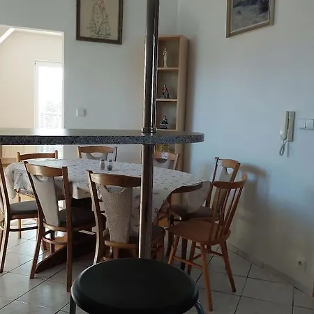 Klasicky Dum, 5 Loznic , 5 Bedrooms, Holiday home *