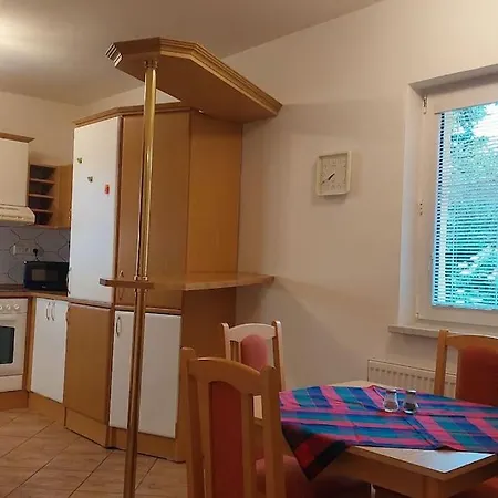 Klasicky Dum, 5 Loznic , 5 Bedrooms, *